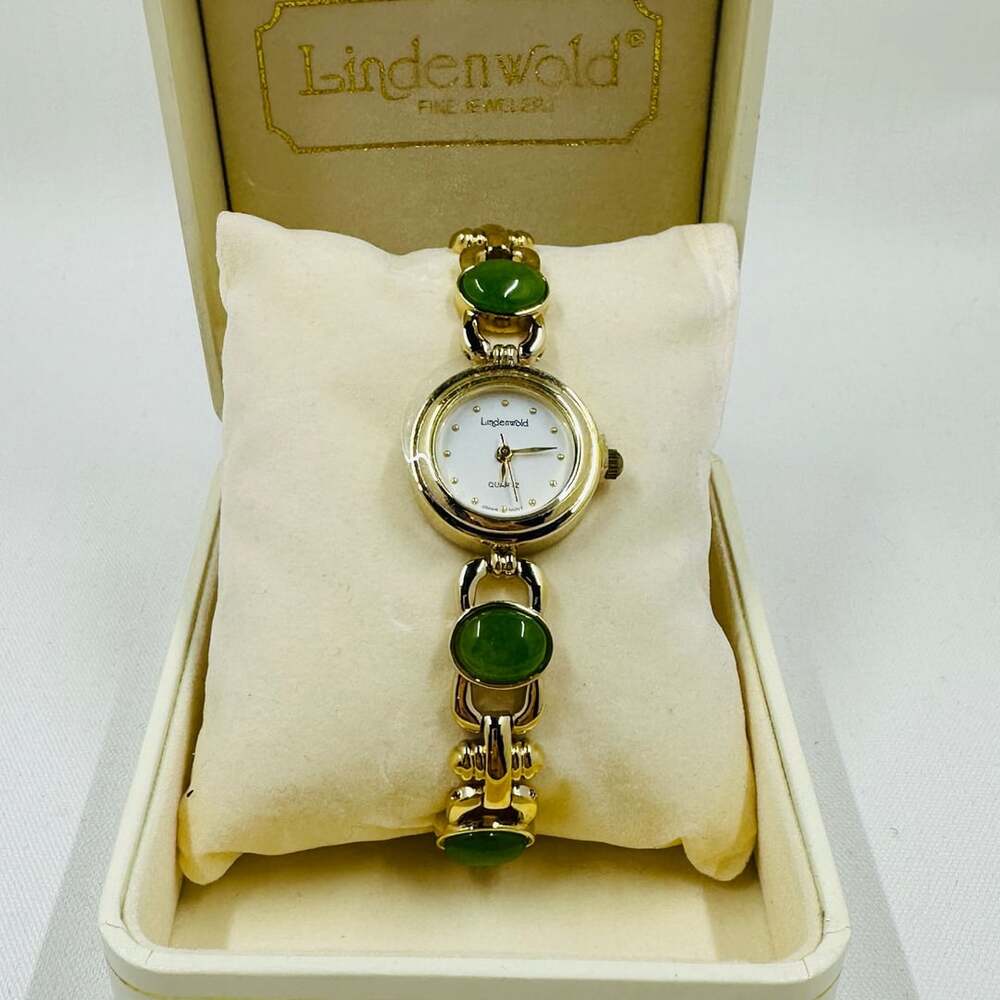 Vintage Lindenwold Green Cabochon Gold Tone Quartz Watch Original Box